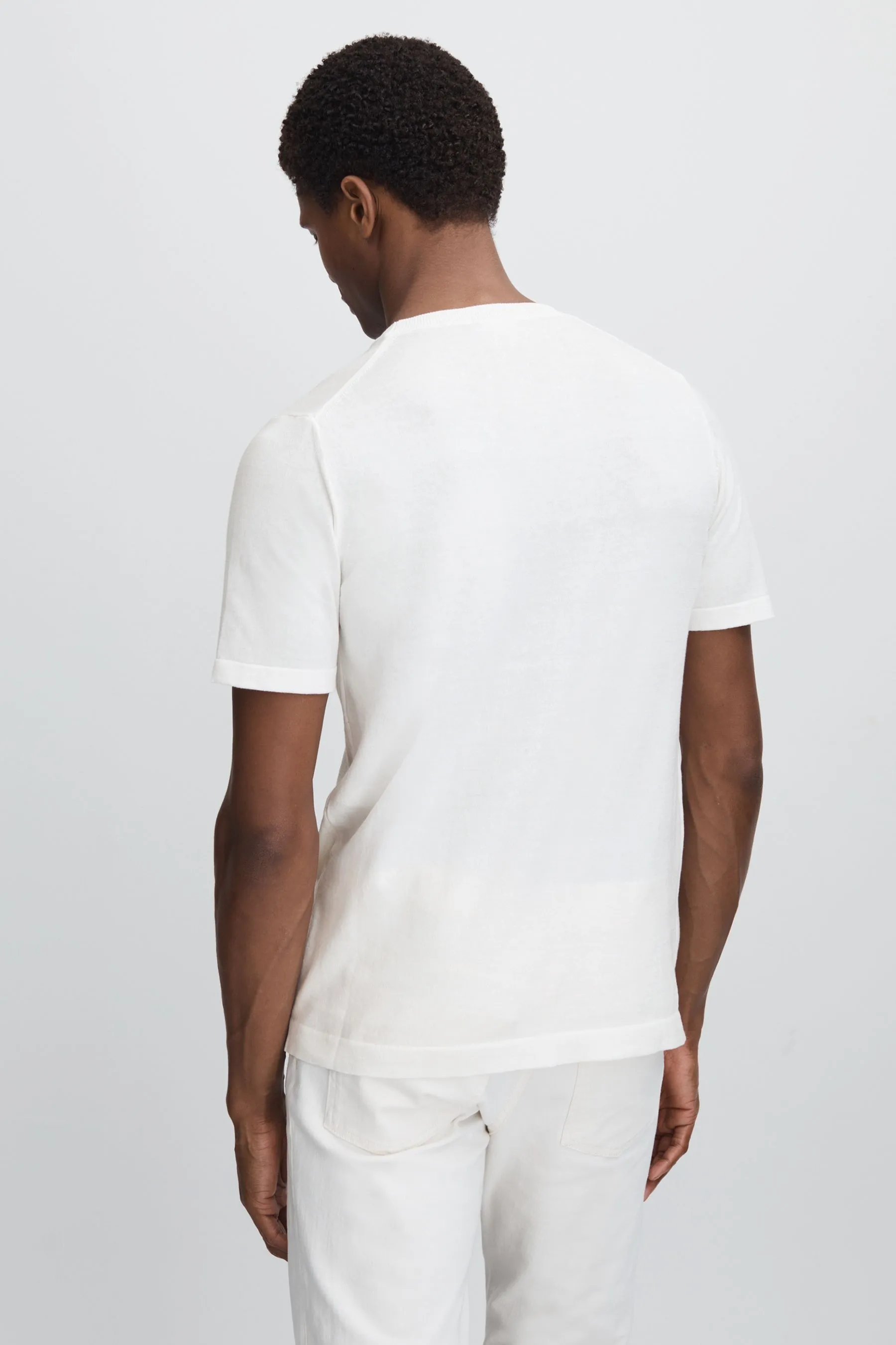 Oscar Jacobson Knitted Cotton Crew Neck T-Shirt    